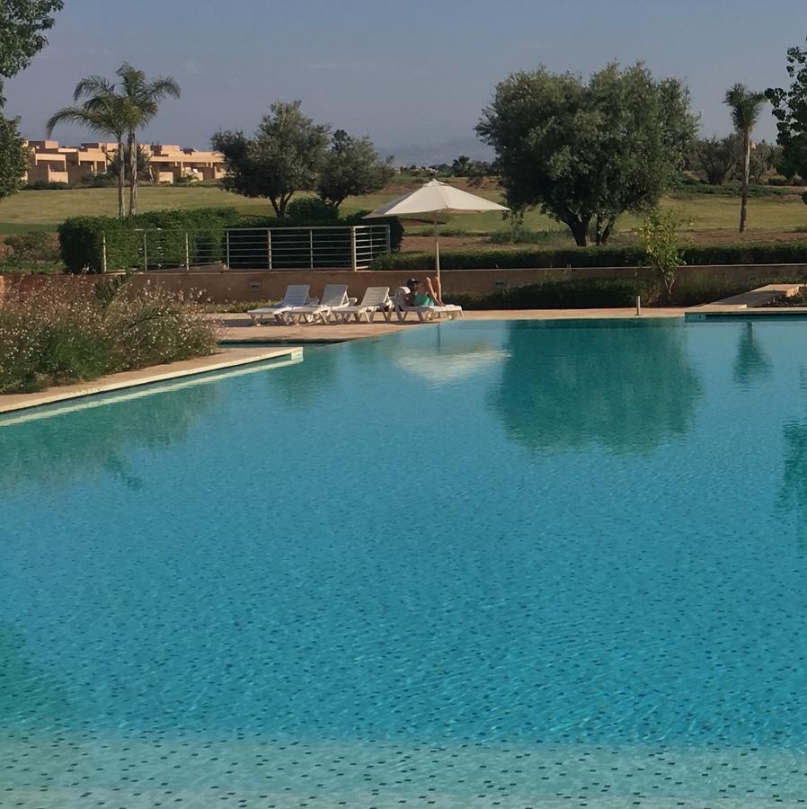 Appartement De Luxe Avec Jardin Prive Marrakesh Bagian luar foto